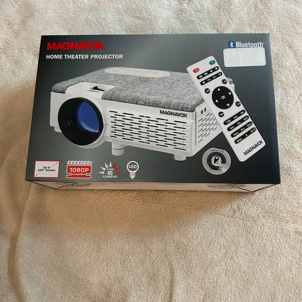 *** New In Box *** Magnavox Home Theater Projector